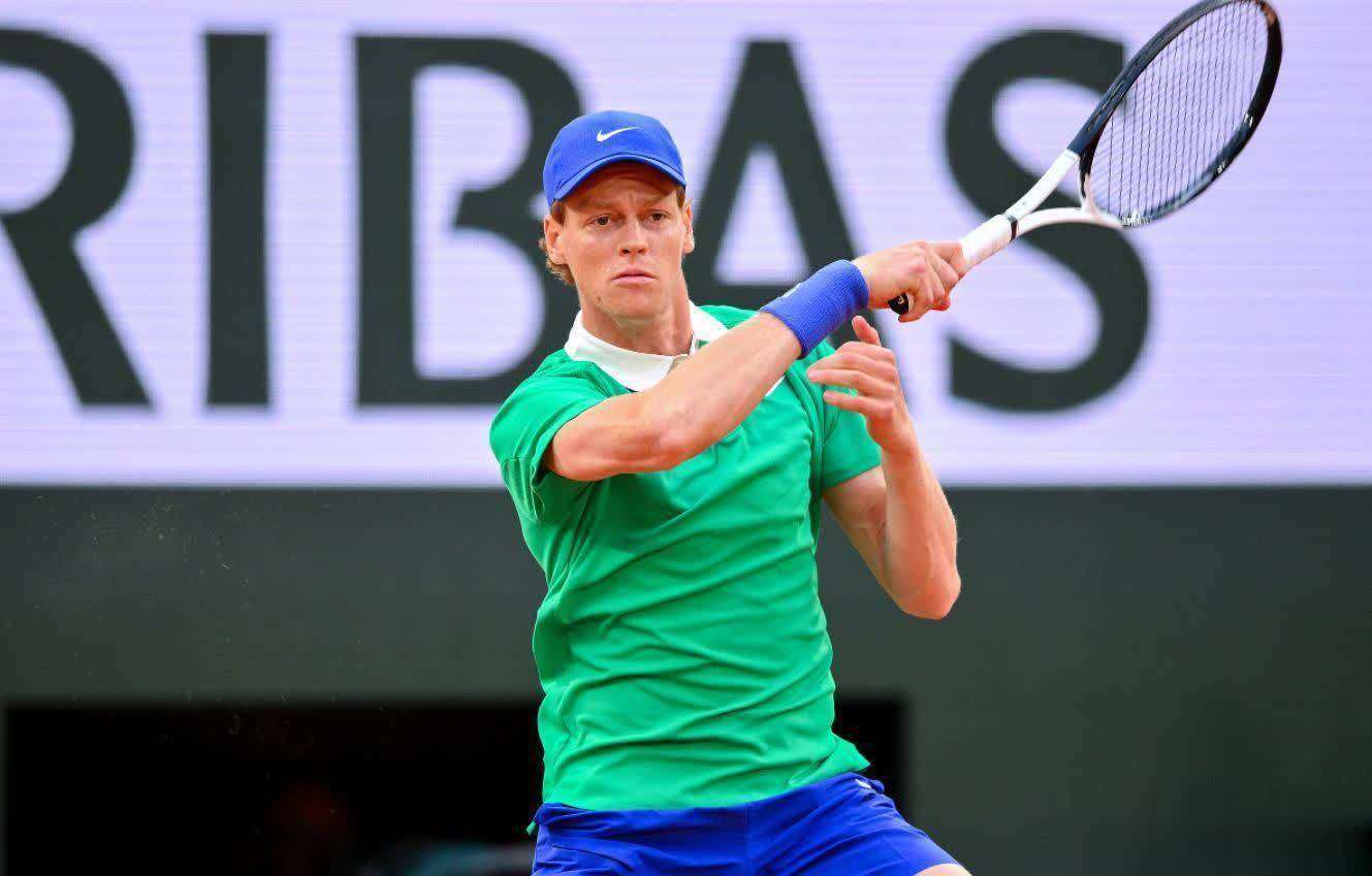 开云在线-包含Doinb与50激战SKT分钟，出色防守胜负难料！，德约科维奇焦点对战观众掌声雷动的词条