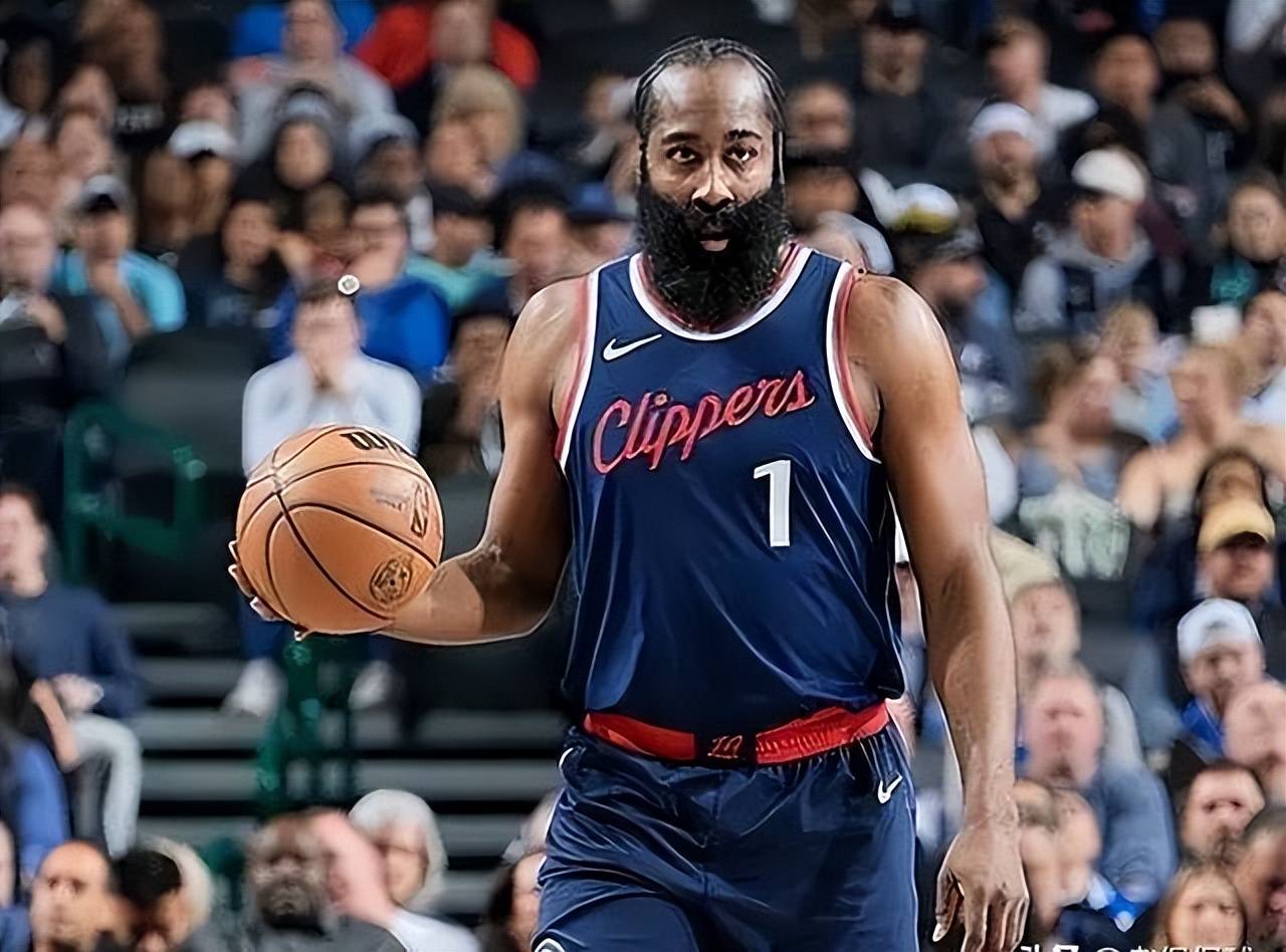 开云官网-哈登新星战术调整表现突出，独行侠前途光明！赛场气氛高涨的简单介绍